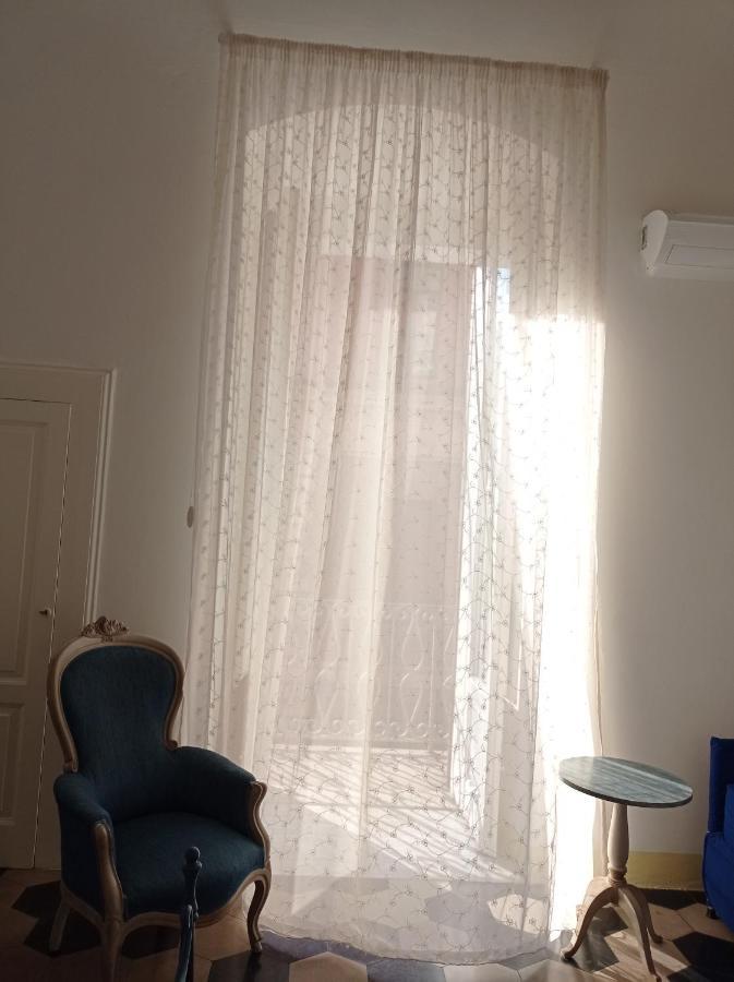 B&B Chimera Бари Экстерьер фото