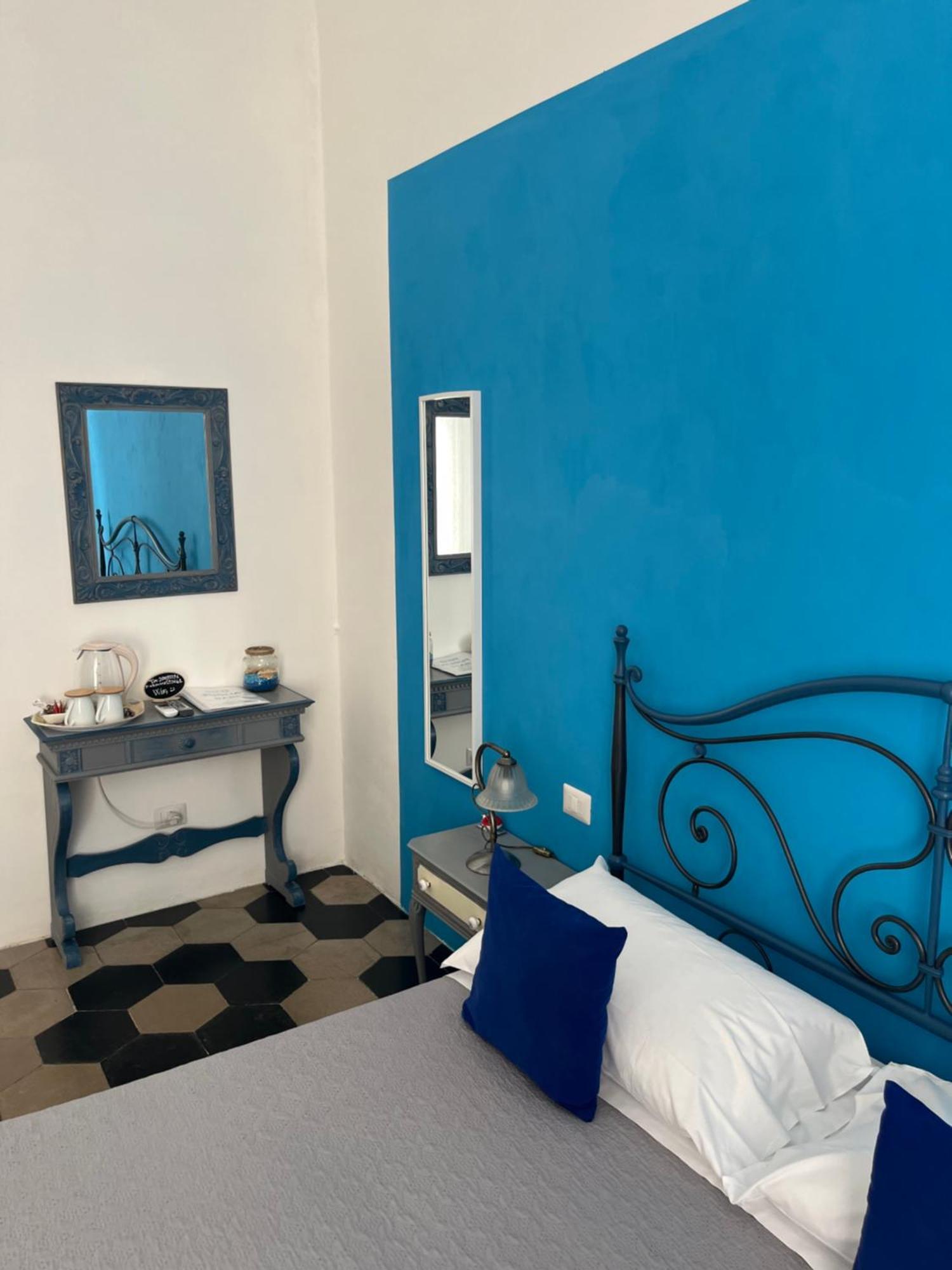 B&B Chimera Бари Экстерьер фото